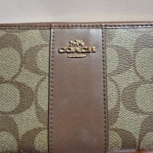 ⚡️⚡️Authentic Coach Wallet⚡️⚡️